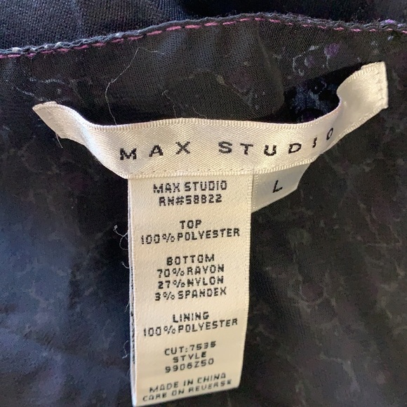 MAX STUDIO size L purple lace top V-neck dress in excellent condition - Picture 4 of 6